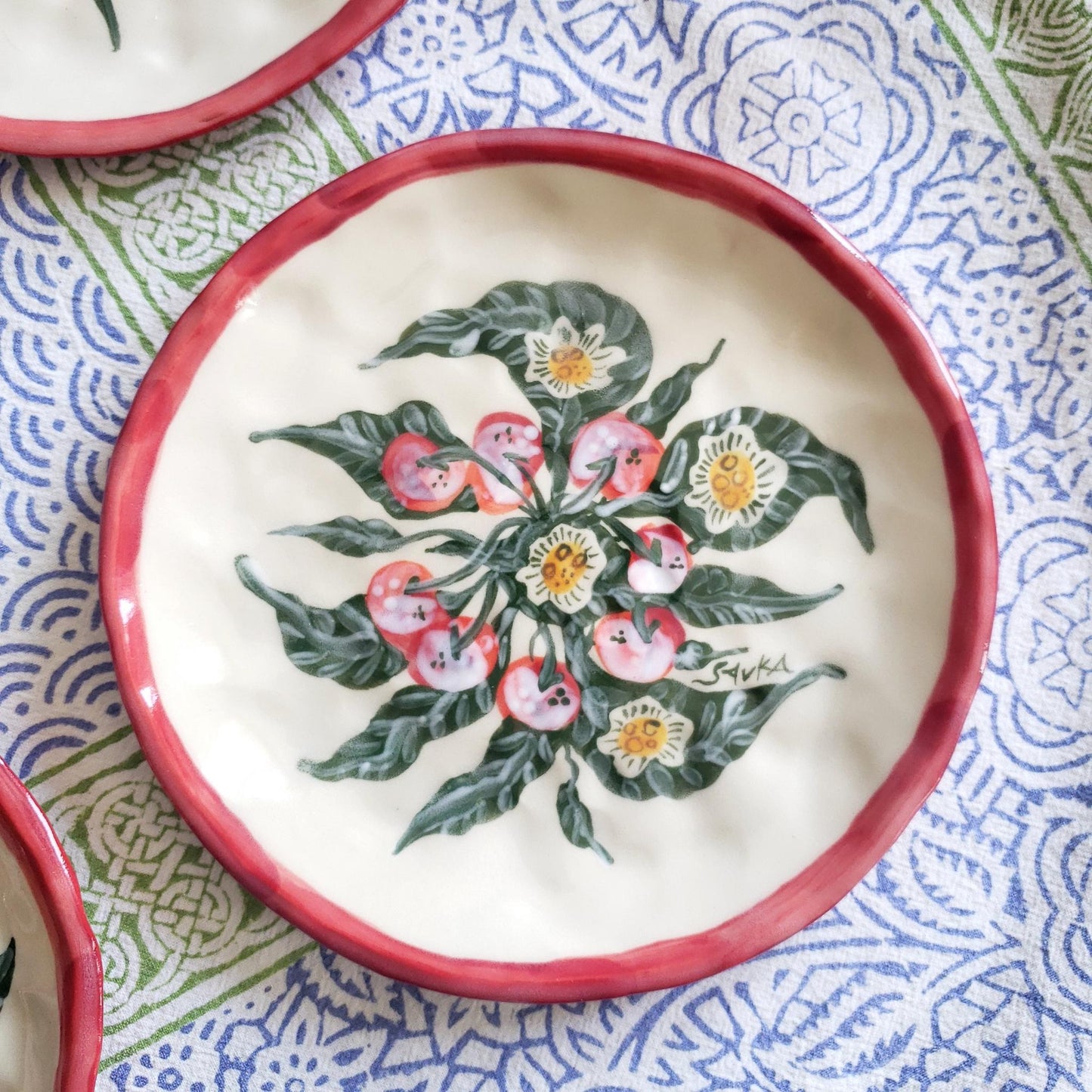 Stackable 6.5" Plate - Cherry Season
