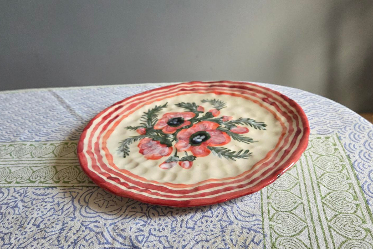 Stackable 8.5" Plate - Poppy Bouquet - SECOND