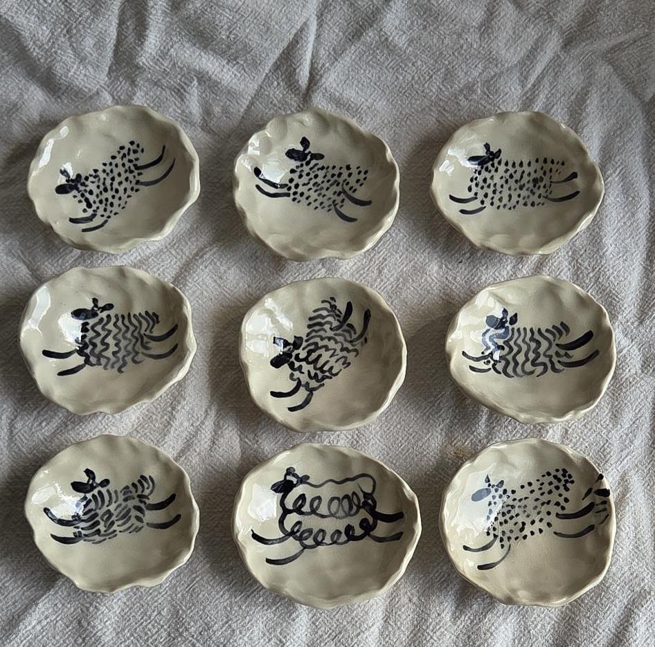 Pinchpots i - Sheep - SECONDS SALE