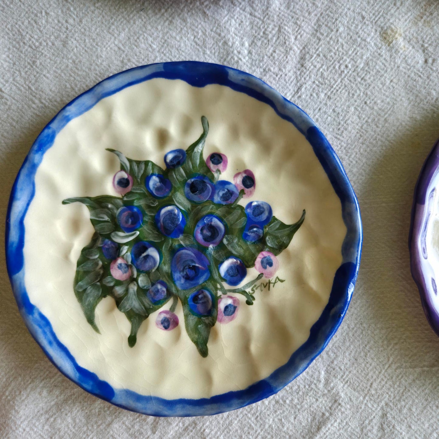 Stackable 6.5" Plate(s) - Pansies & Blueberries
