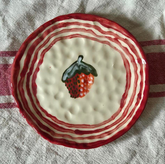 Stackable 6.5" Plate(s) - Strawberry Portrait - SECONDSALE