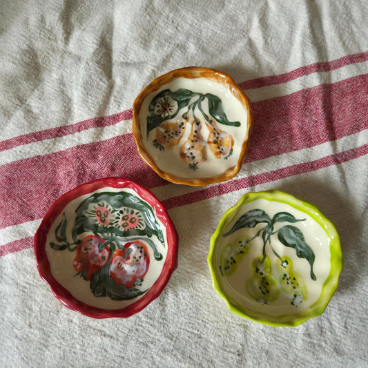 Pinchpots - Pome Fruit