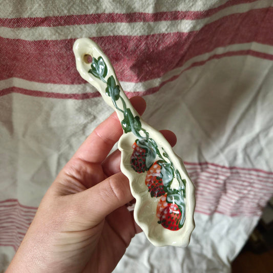 Scoop - Strawberry Season