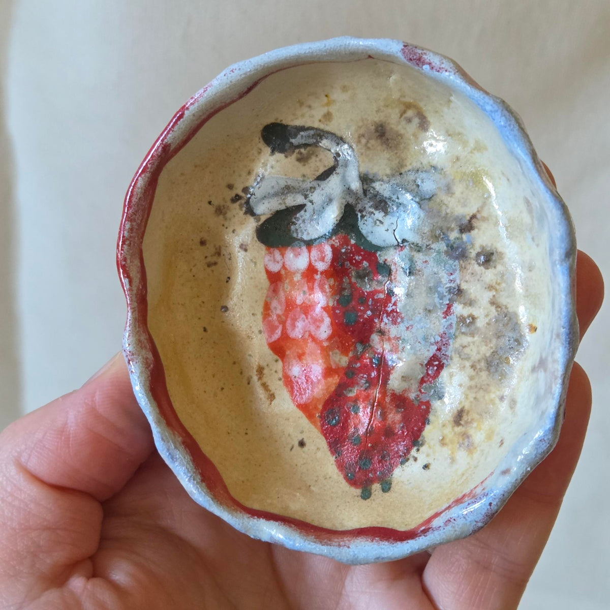 Pinchpot - Woodfired - Strawberry Portrait