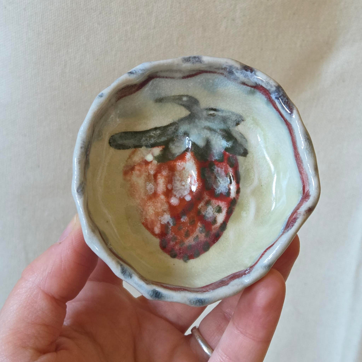 Pinchpot - Woodfired - Strawberry Portrait iii